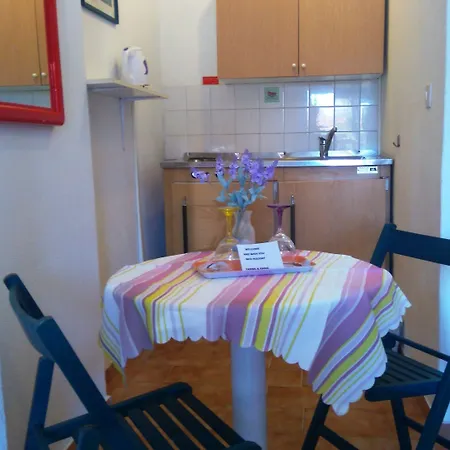 Amalthia مدينة سكياثوس