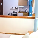 Amalthia Apartamento *