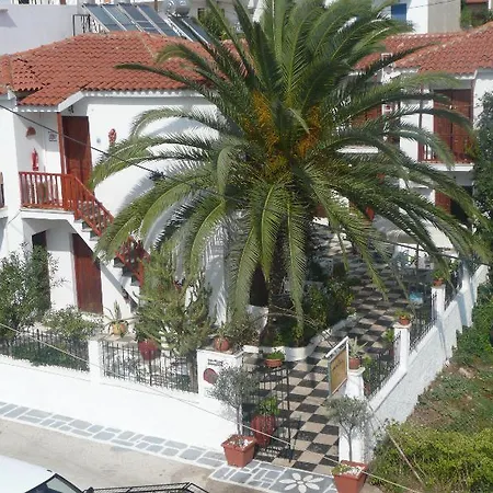 Amalthia * Skiathos Town
