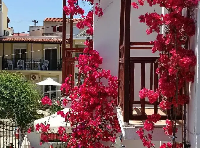 Amalthia * Skiathos Town