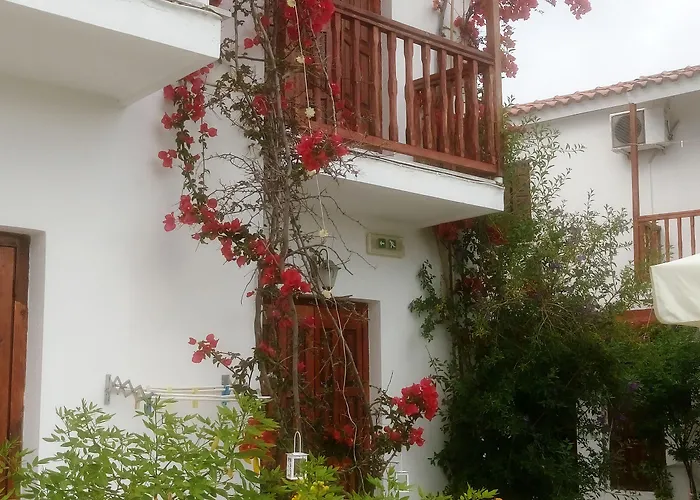 Amalthia Apartment *