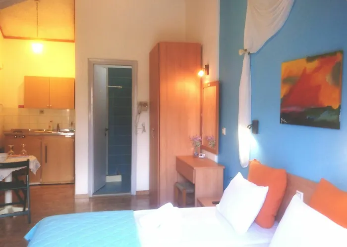 Amalthia * Skiathos Town