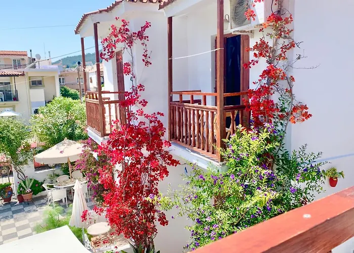 Amalthia Апартаменты *