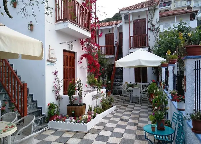 Amalthia Апартаменты